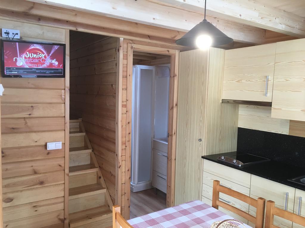 Camping Era Yerla D'Arties Exteriér fotografie
