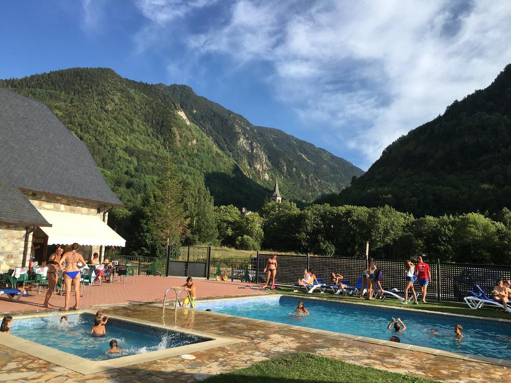 Camping Era Yerla D'Arties Exteriér fotografie